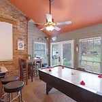 Brenda Lee History 4br Retreat Pool Hot Tub *