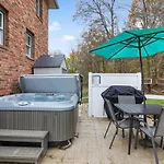 Brenda Lee History 4br Retreat Pool Hot Tub Nashville