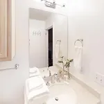 Apartment Riverfront Retreat
