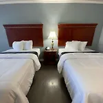 Quarters Inn & Suites
