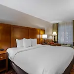 Comfort Downtown - Music Center 4* Nashville