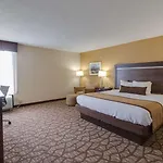 Best Western Plus Belle Meade Inn & Suites