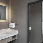 Sonesta Select Airport Nashville