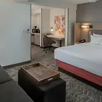 Sonesta Select Airport Hotel Nashville