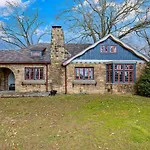 The Howe House