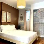 Apartment Great In Weho