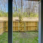 Chic And Modern Townhome 7 Mi To Downtown Nashville