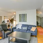 Convenient Nashville Home About 3 Mi To Downtown!