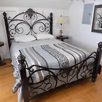 Captain's Quarters East Nashville, Tn Holiday home Nashville