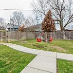 5 Points Walkable & 10 Min To Downtown