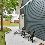 Apartment Vacation Near Bridgestone Arena! Nashville