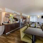 Hotel La Quinta By Wyndham South