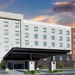 Holiday Inn Express & Suites - Nashville Metrocenter Downtown By Ihg