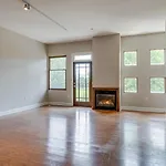 Historic Edgefield 2Bd 2Ba Loft