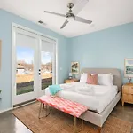 Holiday home Myrtle One *