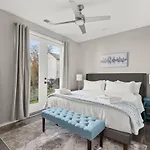 Holiday home Myrtle One