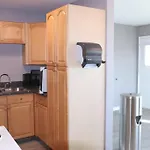 Inviting 1 Bedroom 10 Mins To Nash Nashville