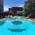 Holiday home Famous Music Row Presidential With Guitar Pool Nashville