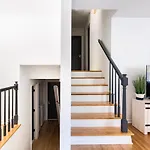 Spacious Home In A Quiet Neighborhood