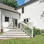 Modern Boho Family House Near Shops In East Nashville