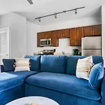 Cozysuites Music Row Charming 1Br Free Parking! 04