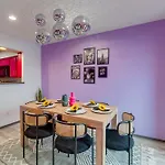 Swifties Sittin By The Water