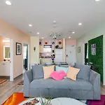 New 4 Bedroom Apt Near Dt Walk To Restaurants