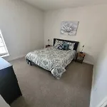 Cozy 2/1 Oasis With Fireplace In Nashville Tn