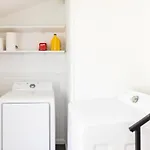 Holiday home Mid-century Modern Near Downtown With Free Parking Nashville