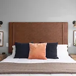 Tranquil Haven Close To Broadway With Free Parking