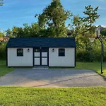 Nashville Home With Seasonal Pool Less Than 5 Mi To Dtwn!