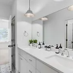Holiday home Walk To Belmont, 12 South With Private Patio And Garage Nashville