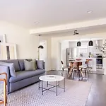 Aparthotel Sonder 16th South 3*