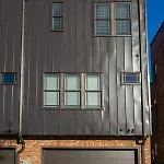 2 Miles To Broadway W Rooftop Deck Grill & Garage Holiday home Nashville