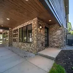 Sojourners Haven - 2 Mi To Downtown & Broadway