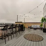 Luxury Balcony Retreat • Near Broadway *