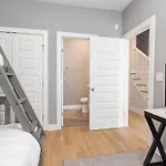 All Rooms With En-Suite Bath, Tv & Blackout Shades