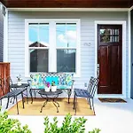 Rooftop, Walk To Restaurants, Printers Alley, Downtown