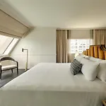 Loews At Vanderbilt Plaza 4*