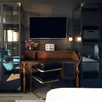 Loews At Vanderbilt Plaza 4*