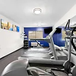 Comfort & Near Tanger Outlets I-24 Antioch Hotel