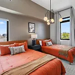 Unwind In Opulence 4Br 4Ba Near Broadway