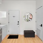 East Cozy Retreat