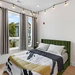 Apartment East Cozy Retreat