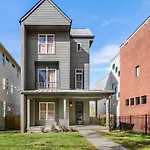 Ultimate Bach 10Min To Dt Ig Walls Every Room