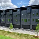 Walk To 12 South And Belmont With Garage Firepit And Patio Holiday home Nashville
