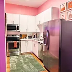 Howdy Y'all - Minutes To Broadway & Free Parking Holiday home Nashville
