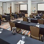 Airport Marriott 4*