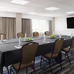 Airport Marriott 4*