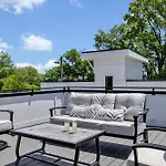 Double Treble - 2 Townhomes - Private Rooftops